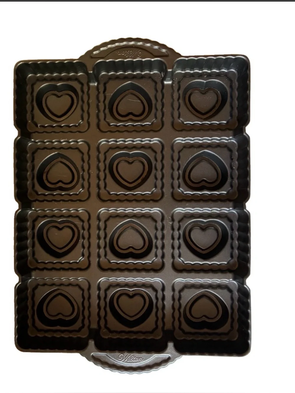 Wilton 12 Heart  Bakeware Mold Tray
